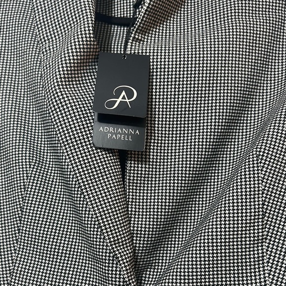 Banana Republic Black and White Blazer Wool Blend Notched Lapels - Picture 8 of 9